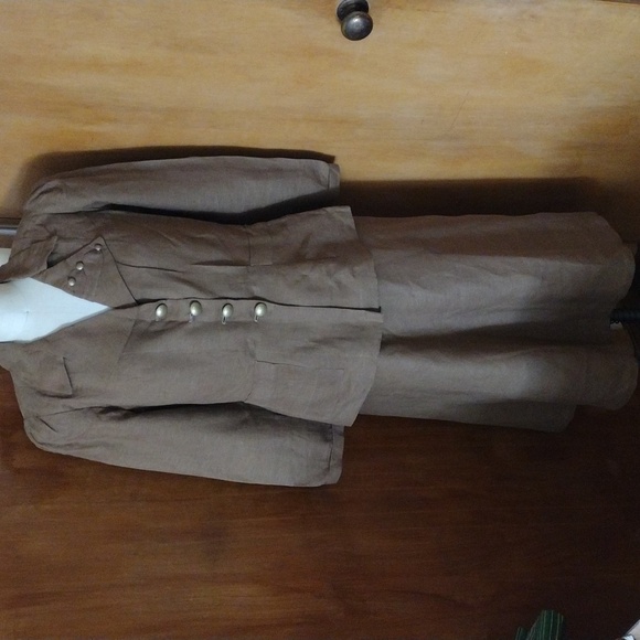 Other - Ladies Linen Skirt Suit